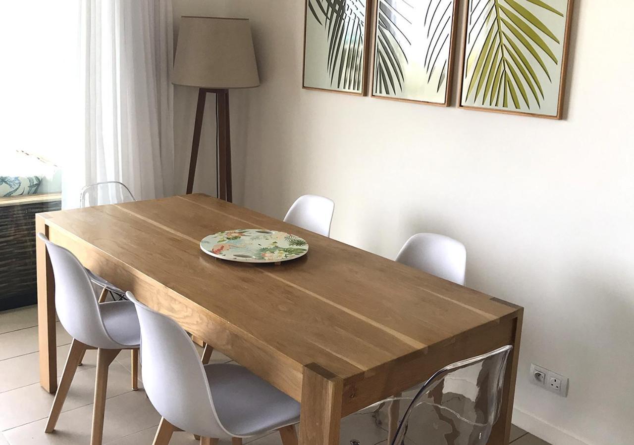 Apartment With A Sea View Roches Noires Ngoại thất bức ảnh